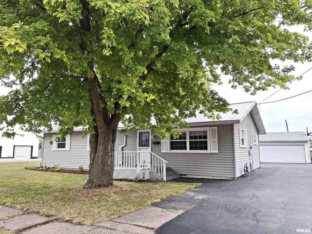 717 S 6TH Avenue, Canton, IL 61520