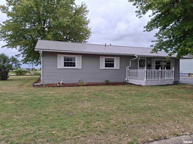 717 S 6TH Avenue, Canton, IL 61520