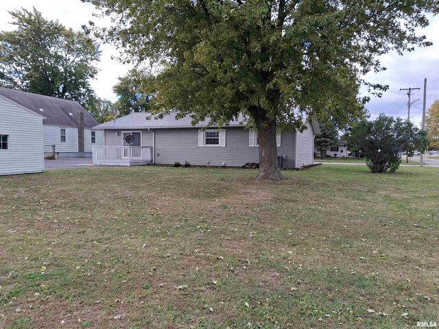 717 S 6TH Avenue, Canton, IL 61520