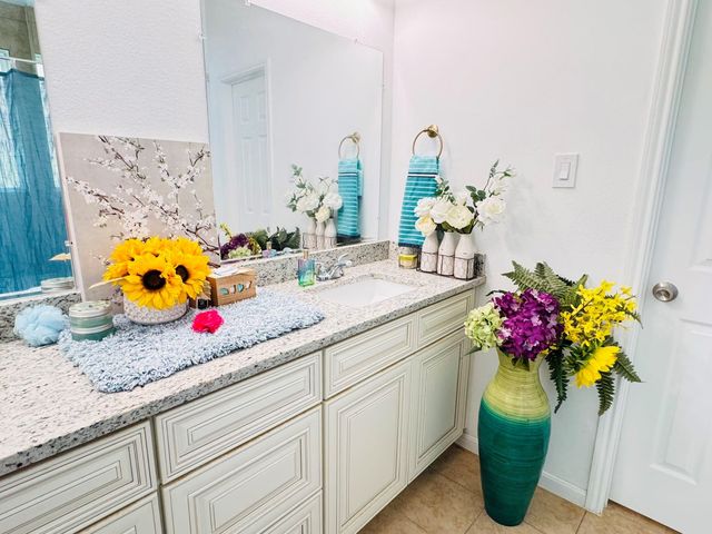 11130 Beverley Park Street, Sugar Land, TX 77498