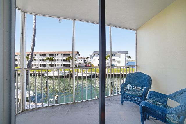 101 Doolen Court 207, North Palm Beach, FL 33408