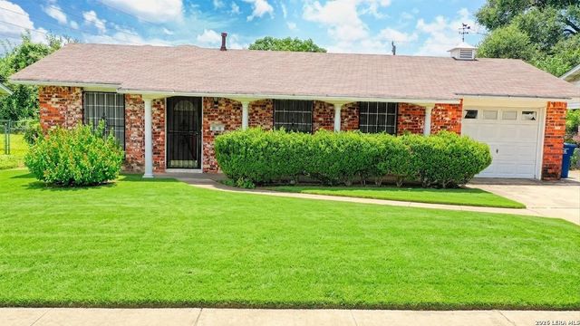 4810 WYCLIFF DR, San Antonio, TX 78220