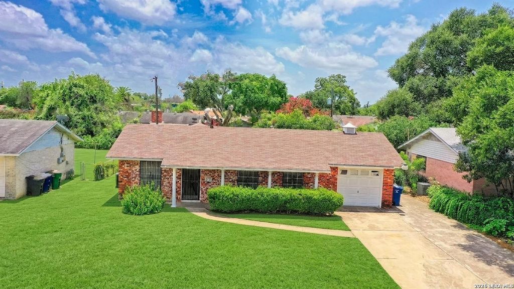 4810 WYCLIFF DR, San Antonio, TX 78220