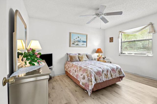 1250 SE Parkview Place C6, Stuart, FL 34994