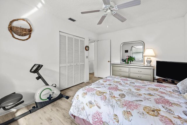 1250 SE Parkview Place C6, Stuart, FL 34994