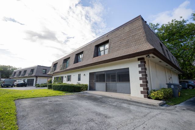 9460 SW 61st Way A, Boca Raton, FL 33428