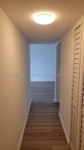 8050 NW 8th St 1407, Miami, FL 33126