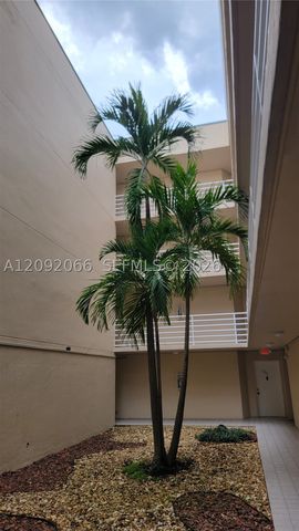 8050 NW 8th St 1407, Miami, FL 33126