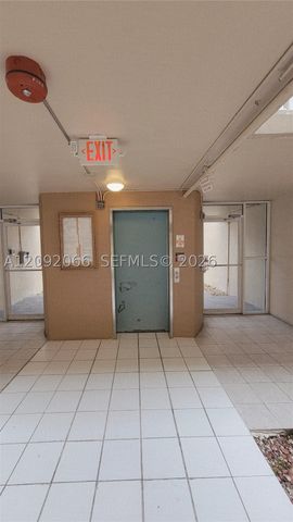 8050 NW 8th St 1407, Miami, FL 33126