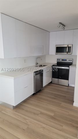 8050 NW 8th St 1407, Miami, FL 33126