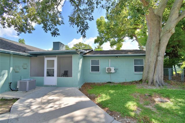 2405 ROSLYN LANE C, Lakeland, FL 33812