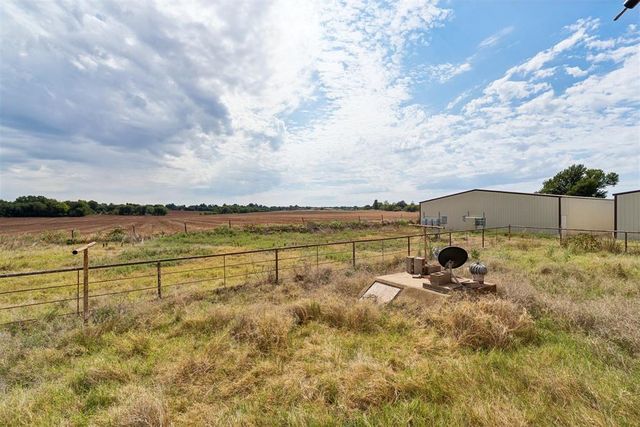 1515 N 14th Street, Guthrie, OK 73044
