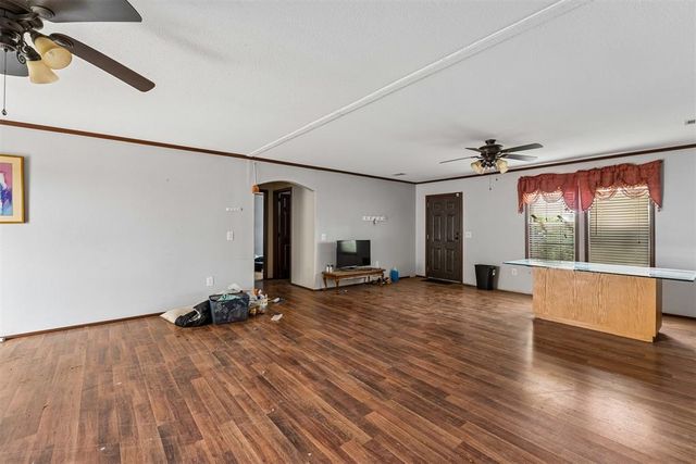 1515 N 14th Street, Guthrie, OK 73044