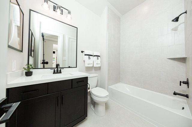 1719 Harvest Lake Drive, Missouri City, TX 77459