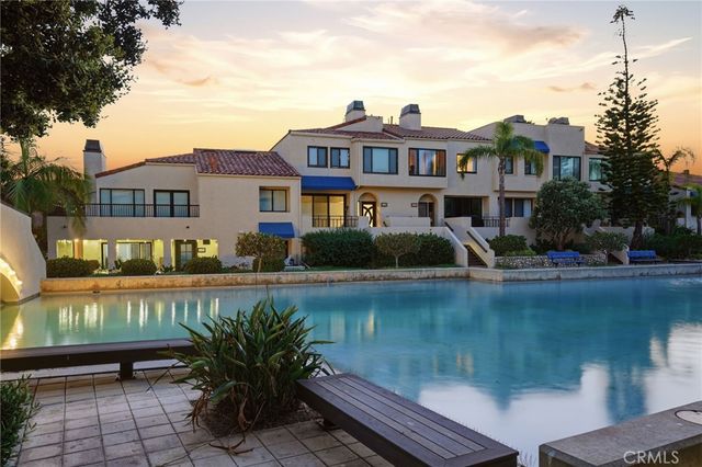 16506 Bordeaux, Huntington Beach, CA 92649