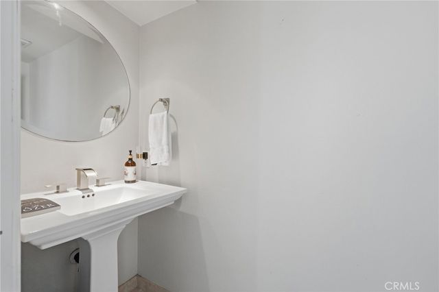 16506 Bordeaux, Huntington Beach, CA 92649