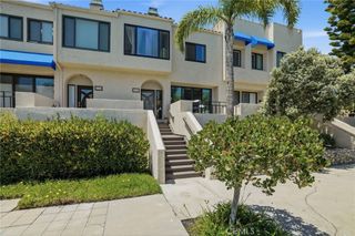 16506 Bordeaux, Huntington Beach, CA 92649