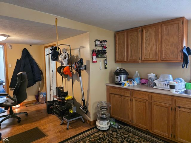138 W Carey Street, Knightstown, IN 46148