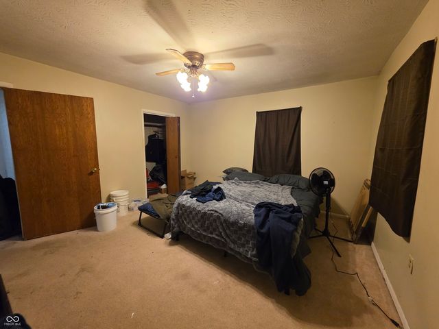 138 W Carey Street, Knightstown, IN 46148
