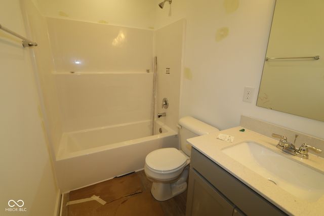 6209 Paperbark Way, Indianapolis, IN 46259