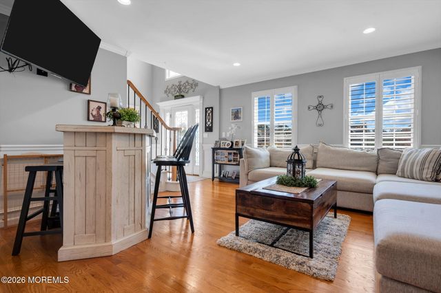 9 Eagle Ridge Lane, West Creek, NJ 08092