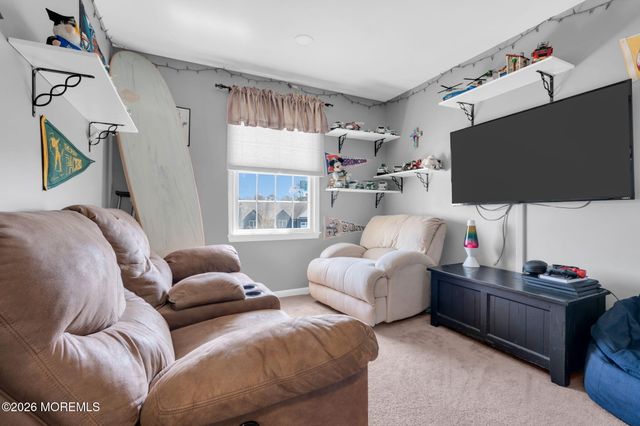 9 Eagle Ridge Lane, West Creek, NJ 08092