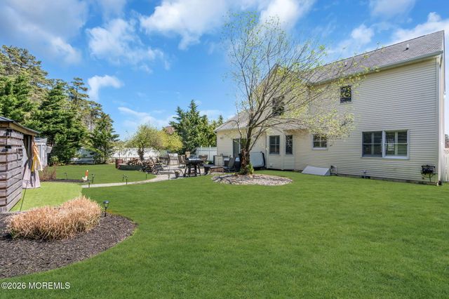 9 Eagle Ridge Lane, West Creek, NJ 08092