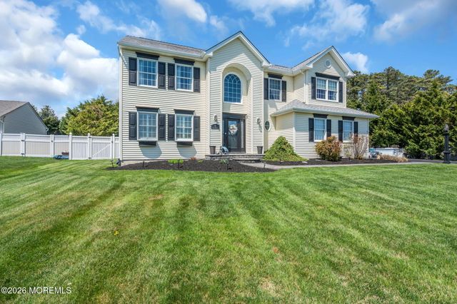 9 Eagle Ridge Lane, West Creek, NJ 08092