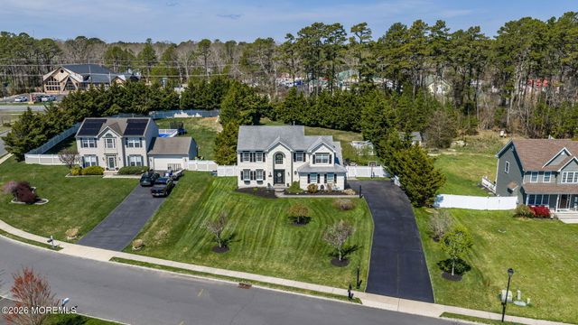9 Eagle Ridge Lane, West Creek, NJ 08092