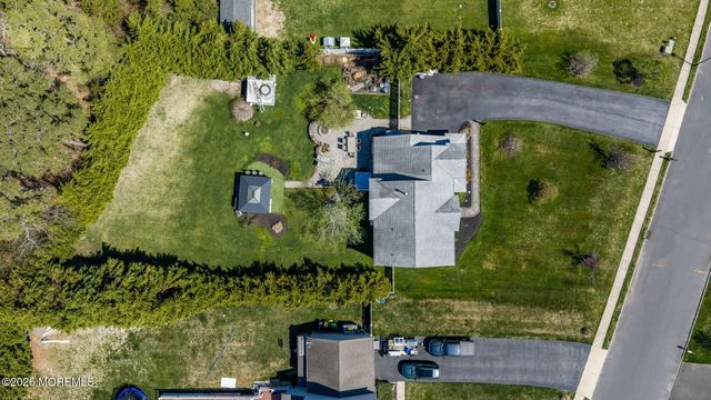 9 Eagle Ridge Lane, West Creek, NJ 08092