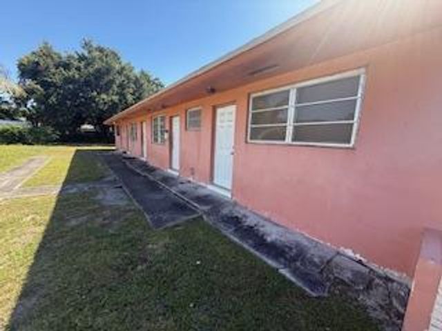 53 NW 169th Street, North Miami Beach, FL 33169