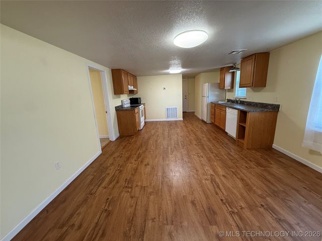 415 S 12 Street, Mcalester, OK 74501