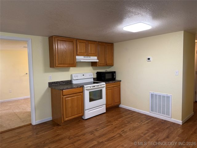 415 S 12 Street, Mcalester, OK 74501