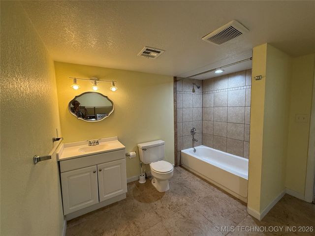 415 S 12 Street, Mcalester, OK 74501