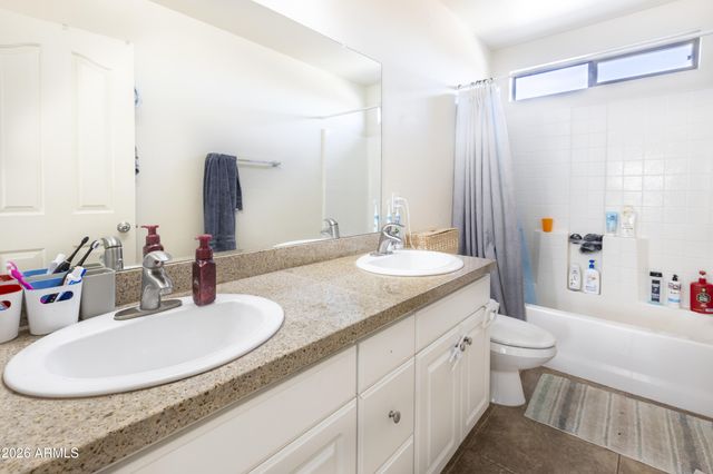 19894 N TOLEDO Avenue, Maricopa, AZ 85138