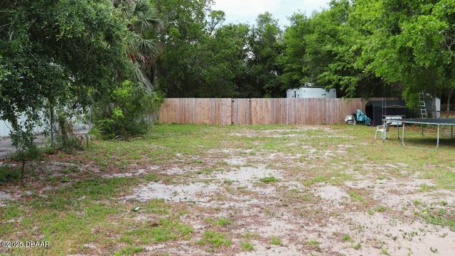 1834 S Segrave Street, South Daytona, FL 32119