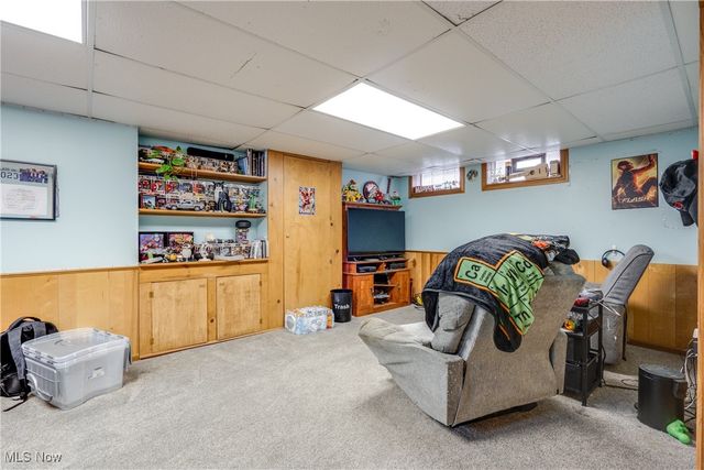 640 E Lake Avenue, Barberton, OH 44203