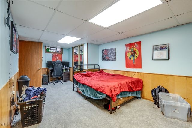 640 E Lake Avenue, Barberton, OH 44203