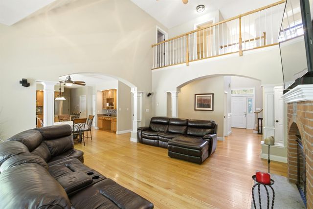 957 Back Mountain Road, Goffstown, NH 03045