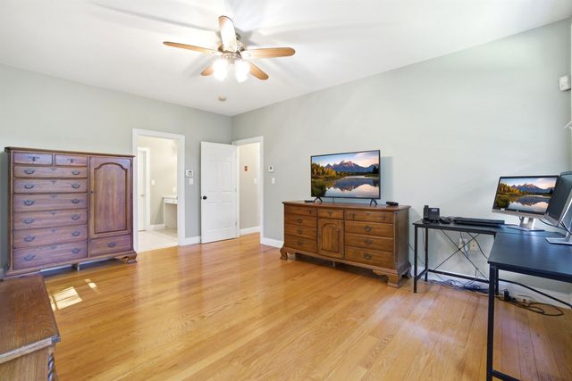 957 Back Mountain Road, Goffstown, NH 03045