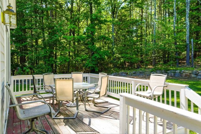 957 Back Mountain Road, Goffstown, NH 03045