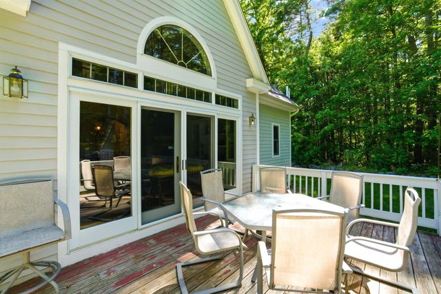 957 Back Mountain Road, Goffstown, NH 03045
