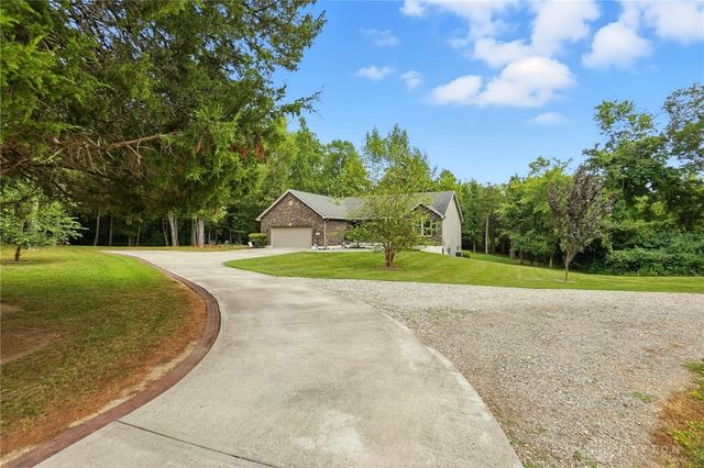 7824 Hetzler Road, Germantown, OH 45327