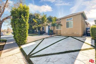 5400 W 82nd Street, Los Angeles, CA 90045