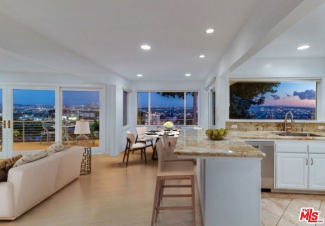 8230 Hollywood Boulevard, Los Angeles, CA 90069