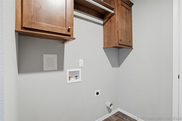 1528 E Grayson Avenue, Sapulpa, OK 74066