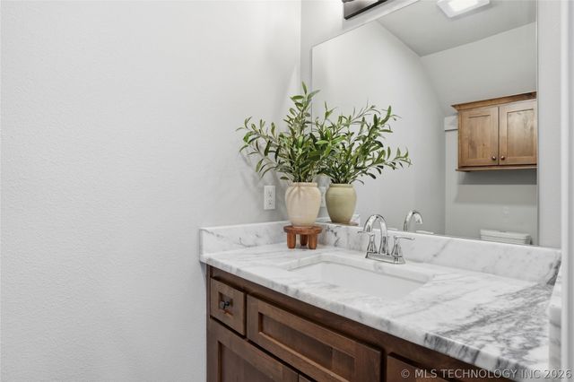 1528 E Grayson Avenue, Sapulpa, OK 74066