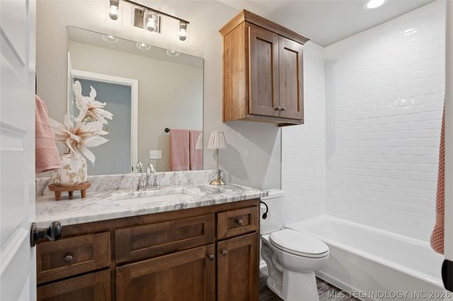 1528 E Grayson Avenue, Sapulpa, OK 74066