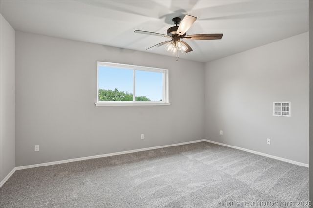 1528 E Grayson Avenue, Sapulpa, OK 74066