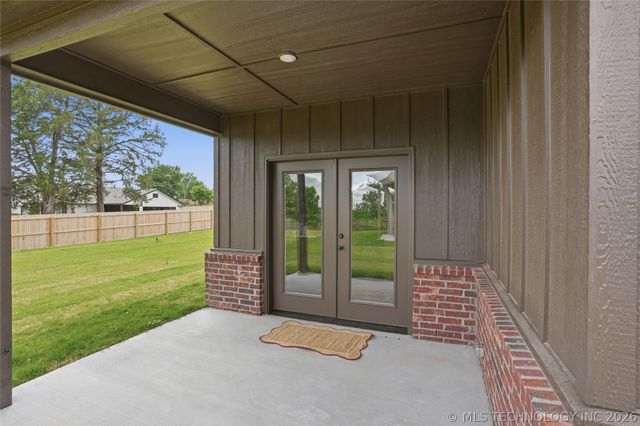 1528 E Grayson Avenue, Sapulpa, OK 74066